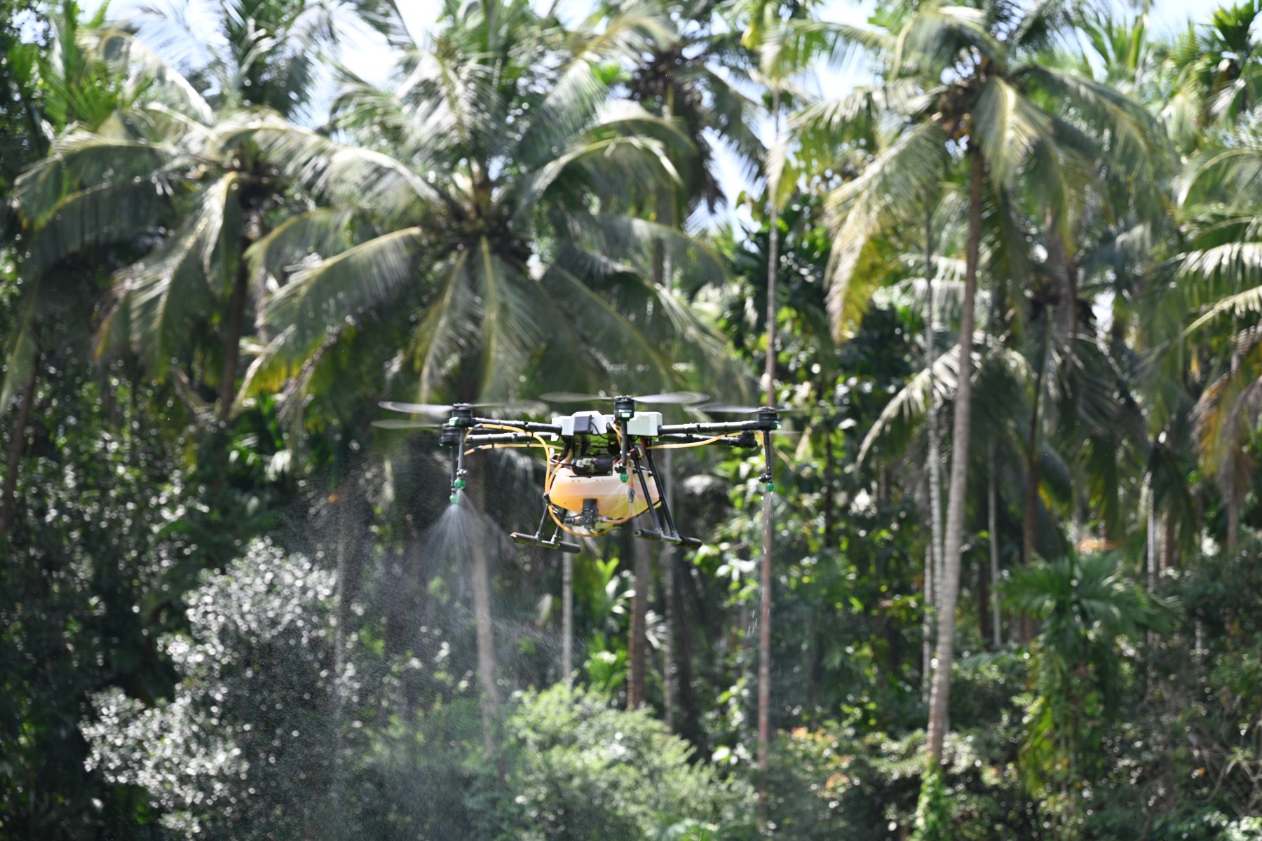 1 Network: Connected agricultural drone technology and smart IoT sensor network